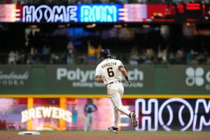Brewers match baseball’s modern-era record for biggest shutout, beating Mariners 22-0